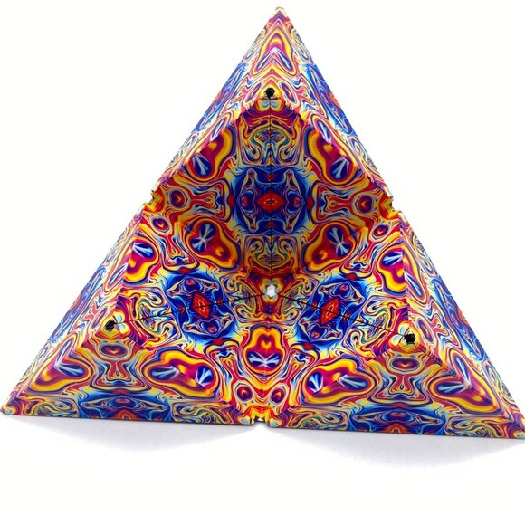 Shashshibo Shape Shifting Box Award Winning 2019 Fun in Motion Cube Psychedelic - Picture 1 of 6